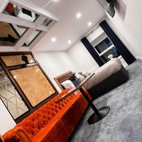 53 Luxury Rooms, hotel v destinaci Maynooth