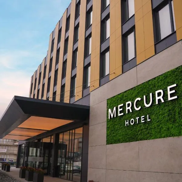 Mercure Prishtina City, hôtel à Vragolija