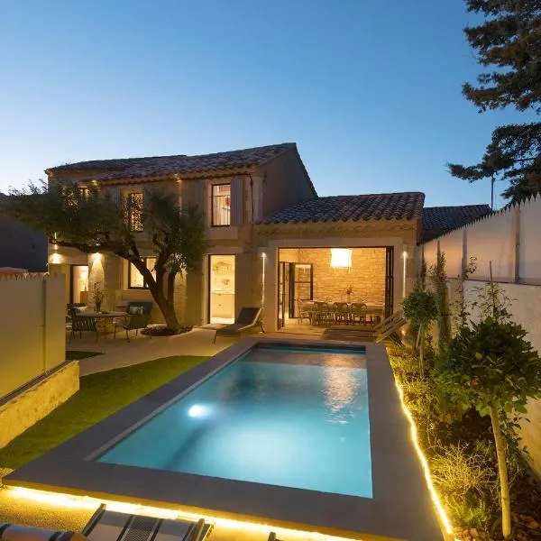MAISON V AU COEUR DU VILLAGE Alpilles, hotel a Maussane-les-Alpilles