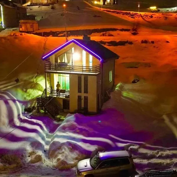 Cottage in Gudauri, hótel í Gudauri