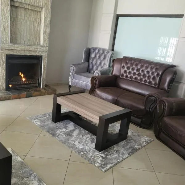 M & N Guest House, hotel v destinaci Ermelo