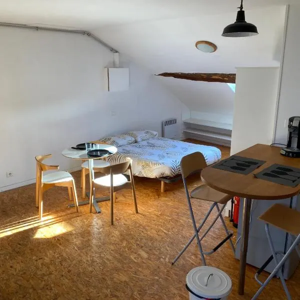Studio Orgelet-Lac de Vouglans, hotel v destinaci Orgelet