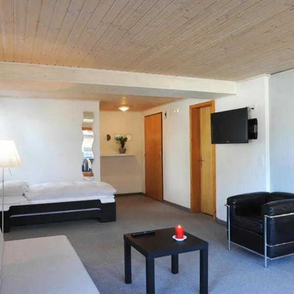 Apartment Lenkstrasse 6 C, hotel en Lenk im Simmental