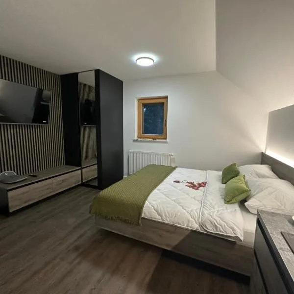 4 Elements Glamping & Apartments, hotel in Bled