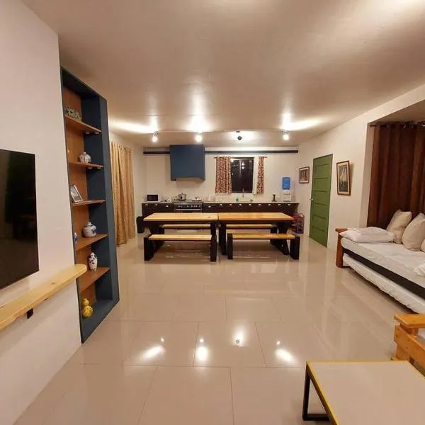 YB Rooftop Residence, hotel v destinaci General Santos