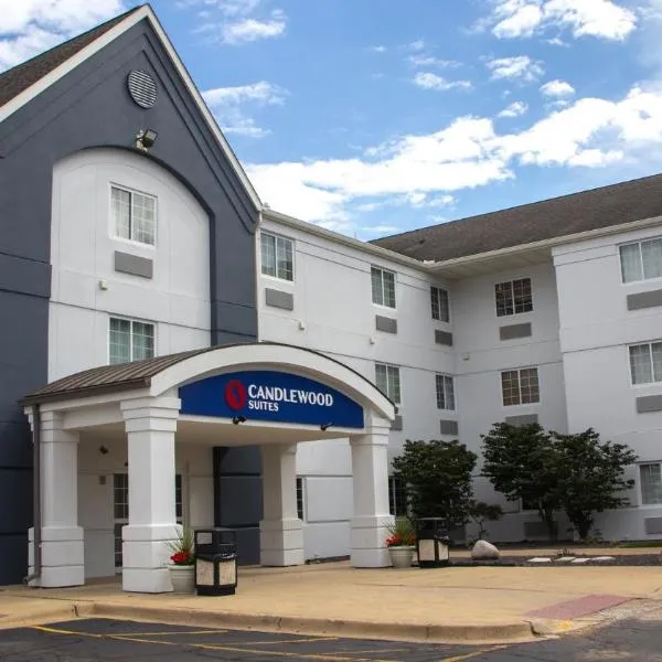Candlewood Suites - Peoria at Grand Prairie, an IHG Hotel, hotel di Chillicothe