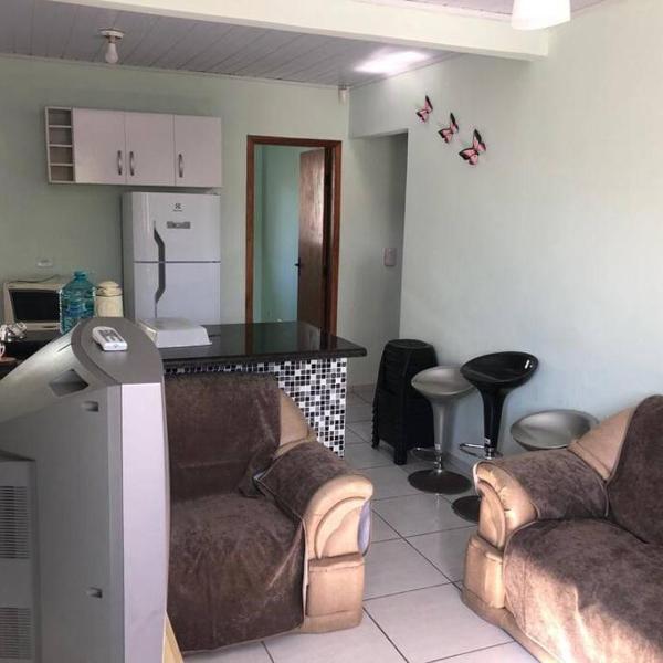 Casa com Piscina a 500m da Praia Ideal para Famílias em Guaratuba - Foto 5