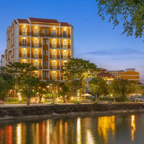 Royal Riverside Hoi An Hotel & Spa, hotell i Cẩm Lâu Nam (1)