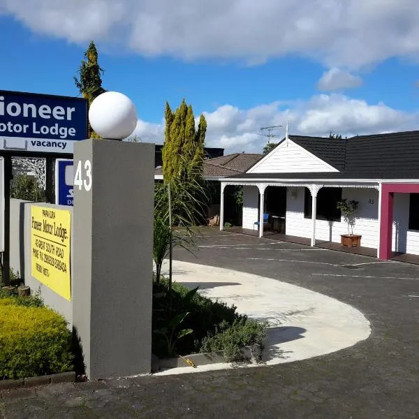 Papakura Pioneer Motor Lodge & Motel, hotel v destinaci Papakura