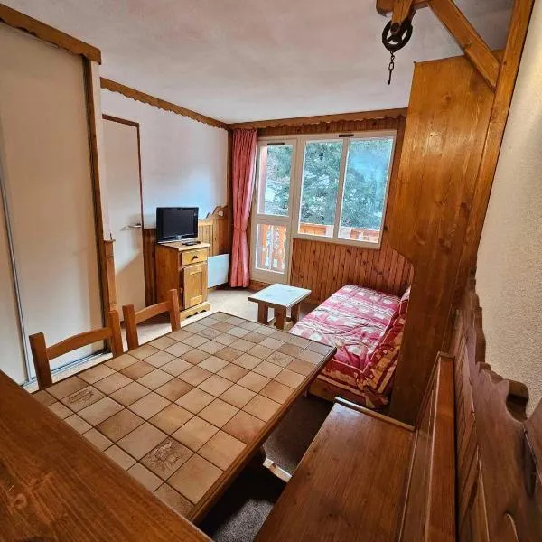Appartement cosy à 100m des pistes, hotel v destinaci Modane