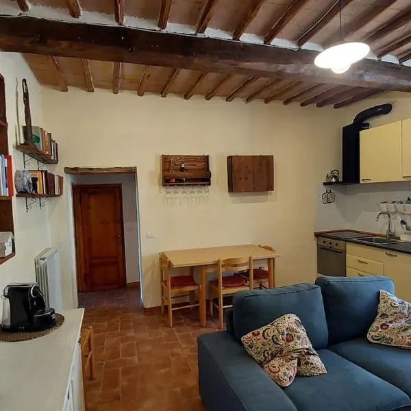 piccolo appartamento, khách sạn ở Monticiano