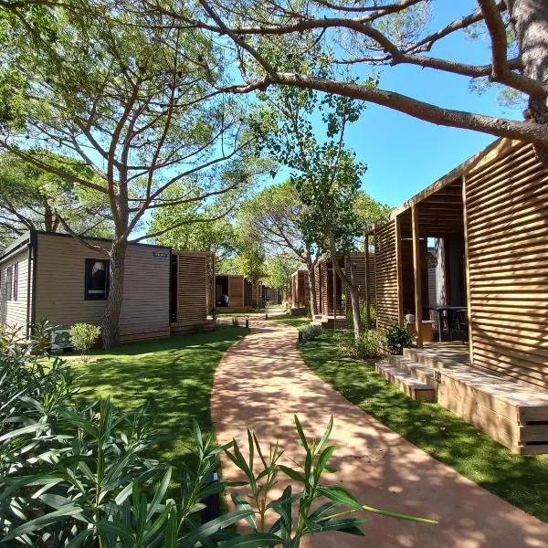 Camping & Bungalows Platja Brava, hotel v destinaci Pals