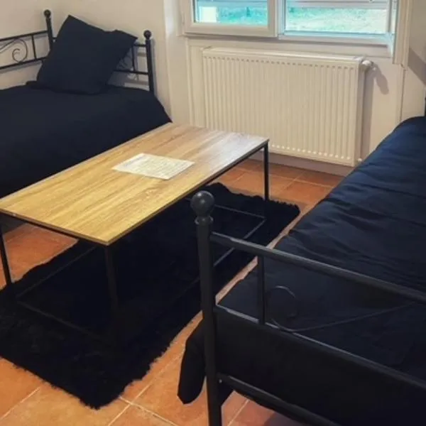 Gite for you muguet, Hotel in Neuvy-sur-Loire