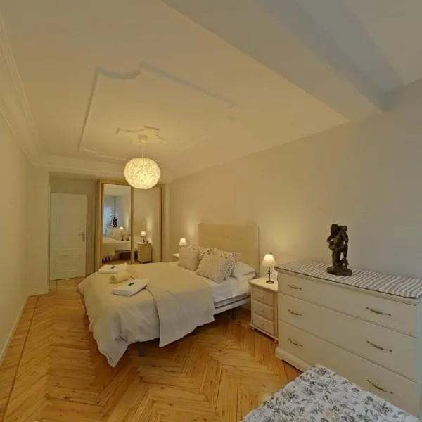 Casa Angela, hotel v destinaci Santoña