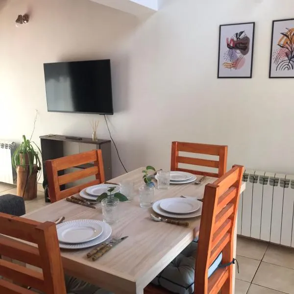 Casa Frutillas I, khách sạn ở Villa La Angostura