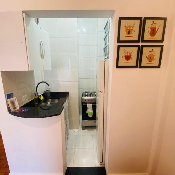 Apartamento completo ao lado da Praia de COPACABANA, wifi, ar condicionado, Smart TV, EM ANDAR ALTO, FRONTAL, silencioso pauloangerami MVC15 - Foto 5