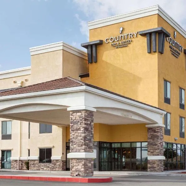 Country Inn & Suites by Radisson, Dixon, CA - UC Davis Area, hotel di Dixon