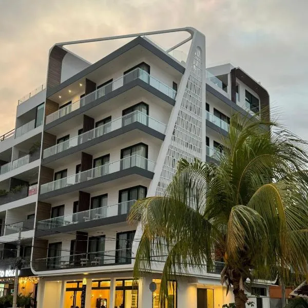 Alizee Tower, hotel in Playa del Carmen