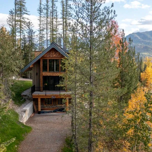 Snow Creek Cabins by Fernie Lodging Co, hotel v destinaci Fernie