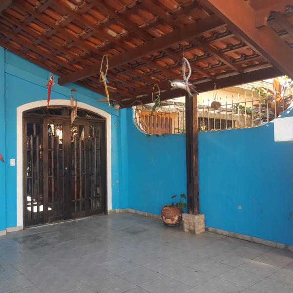 Casa azul, 2 quadras praia-wifi-garagem -churrasqueira e fogão a lenha - Aceita Caes -Caiçara-Praia Grande - Foto 3
