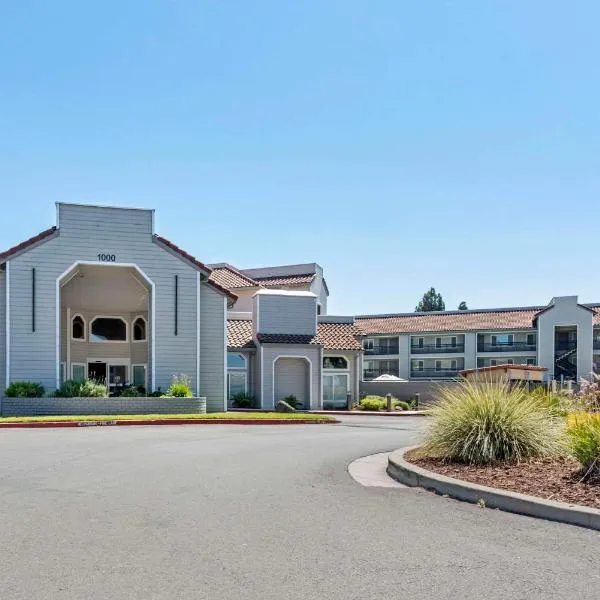 Country Inn & Suites by Radisson, Vallejo Napa Valley, CA, hotel v destinaci Vallejo