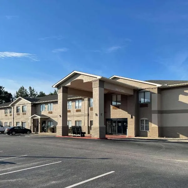 Country Inn & Suites by Radisson, Midway - Tallahassee West, hotell i Midway