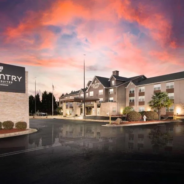 Country Inn & Suites by Radisson, Stone Mountain, GA, hotel v destinaci Snellville