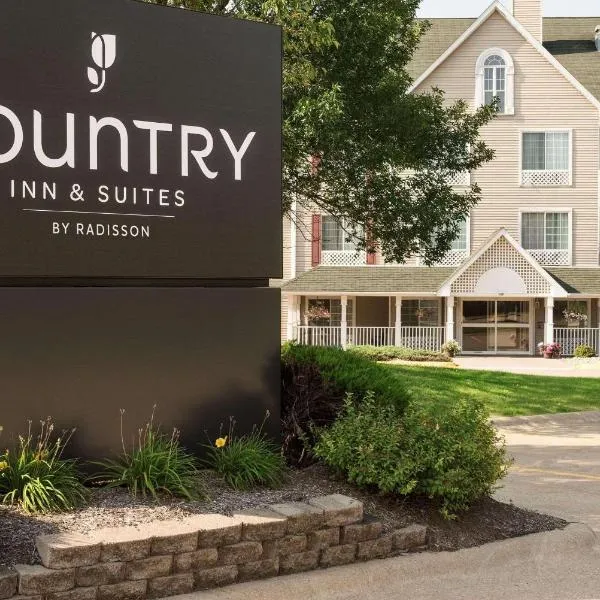 Country Inn & Suites by Radisson, Davenport - Quad Cities, hotel di Davenport