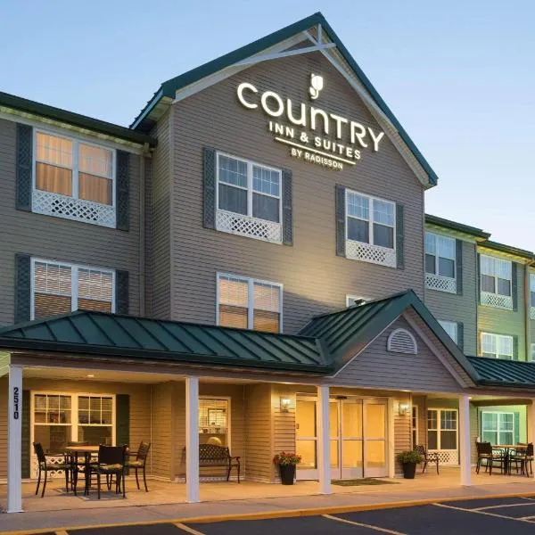 Country Inn & Suites by Radisson, Ankeny, IA, hotel di Polk City