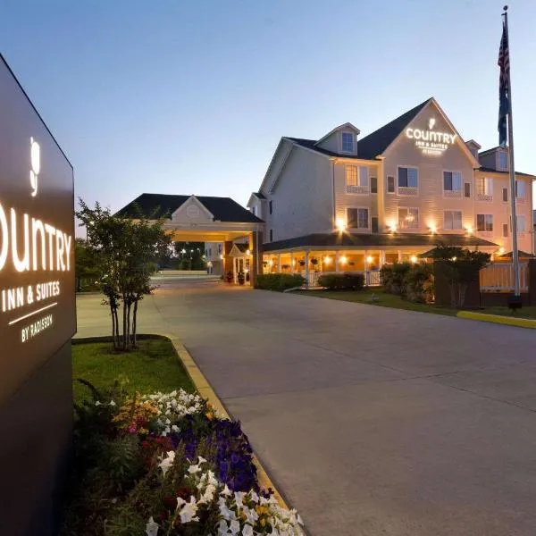 Country Inn & Suites by Radisson, Covington, LA, готель у місті Abita Springs