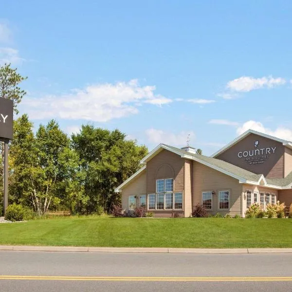 Country Inn & Suites by Radisson, Baxter, MN, hotell i Nisswa