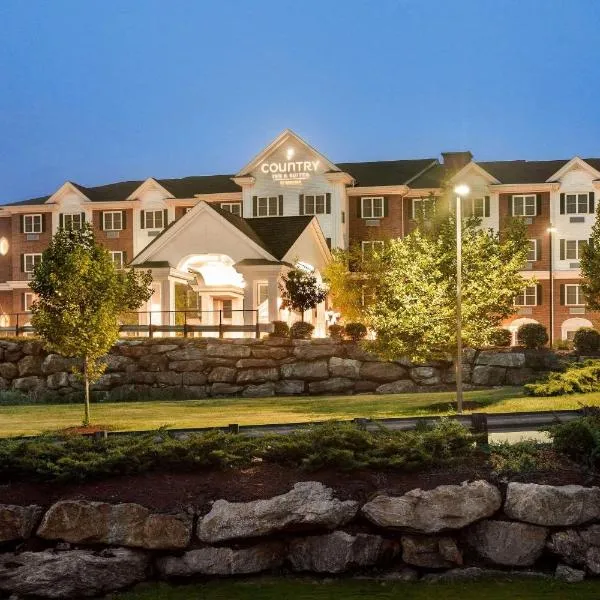 Country Inn & Suites by Radisson, Manchester Airport, NH, hotel in Hooksett