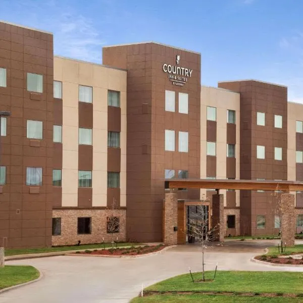 Country Inn & Suites by Radisson, Enid, OK, hotel in Cropper