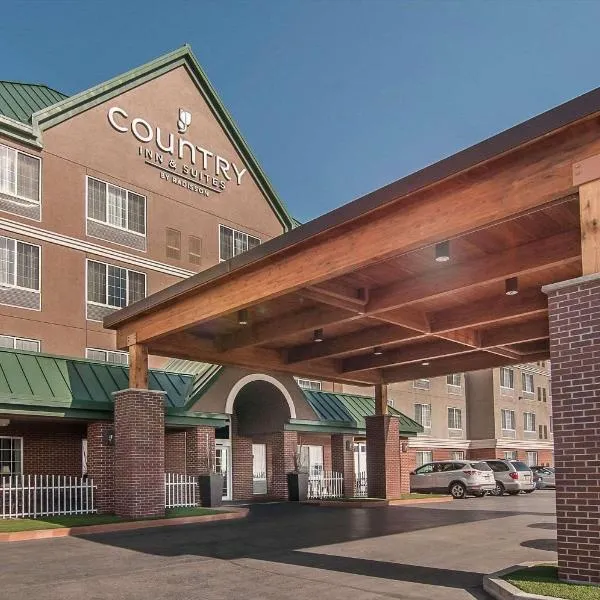 Country Inn & Suites by Radisson, Rapid City, SD, hotelli kohteessa Rapid City