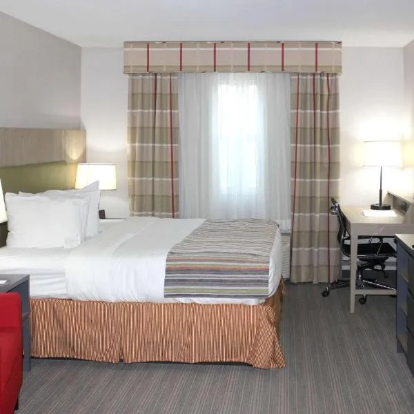 Country Inn & Suites by Radisson, Sparta, WI, отель в городе Norwalk