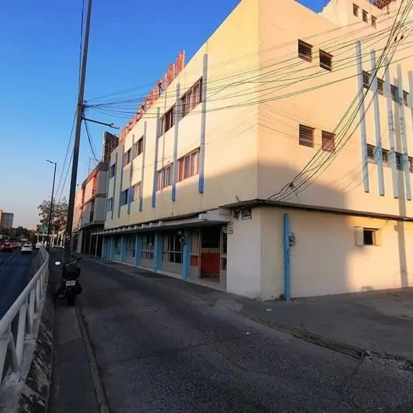 Hotel Estación Guadalajara, hotel em Guadalajara