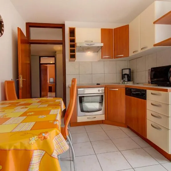 Apartment Mario, hotel in Mali Lošinj