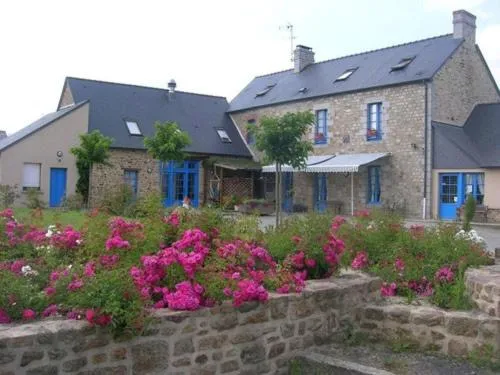 Auberge du Couesnon, hotel u gradu Romagné