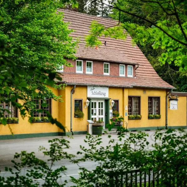 Hotel Holter Schloßkrug，施洛斯霍爾特斯圖肯布羅克的飯店