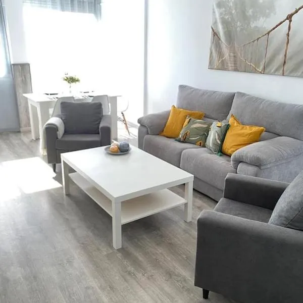 Apartamento Soltova, hotell i Casar de Cáceres