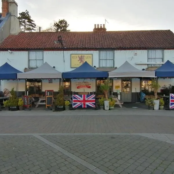 Red Lion、スワファムのホテル