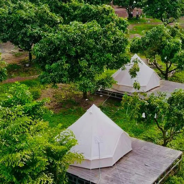 The Secret Garden Camping - Hồ Trị An, hotel en Ấp Nguyễn Thái Học