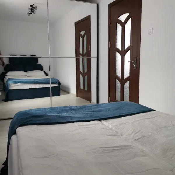 Hospitality AT HerHome, hotel in Moldova Veche