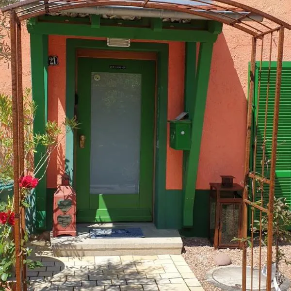 Evis Cottage, hotel a Wertheim