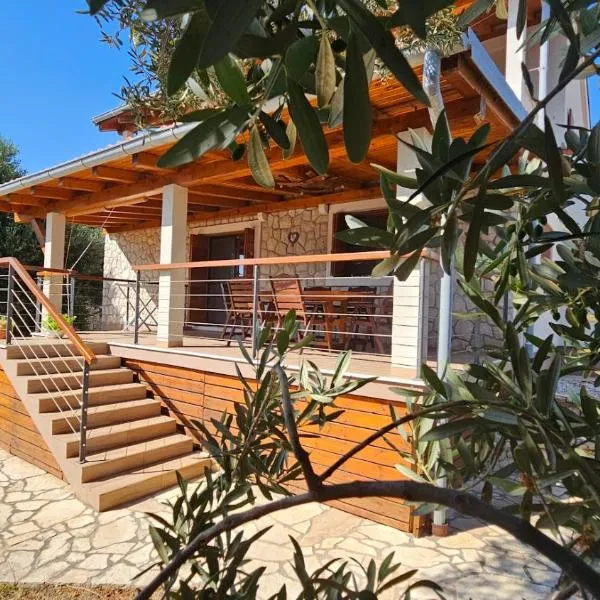 Apartman More, hotel en Lun