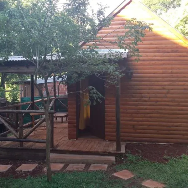 Brisas, hotel in Jardín América