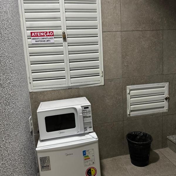 Quarto privativo com banheiro compartilhado,a 800mts do pátio do forró - Foto 4