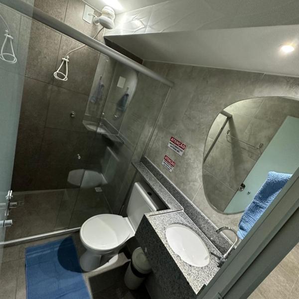 Quarto privativo com banheiro compartilhado,a 800mts do pátio do forró - Foto 3