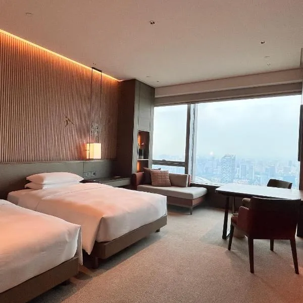 ํํ์ด์ ์์นํ ํธํ
Grand Hyatt Hefei