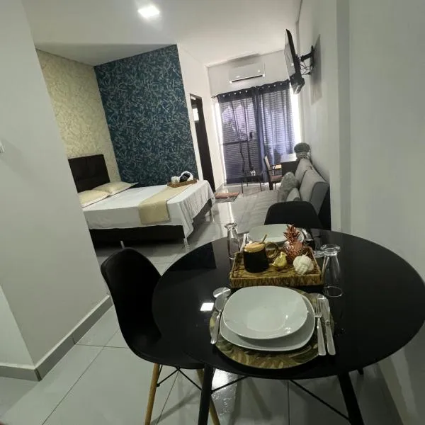 Hermoso Departamento en Condominio Céntrico Con piscina!, hotel em Trinidad